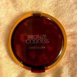 Estée Lauder Bronze Goddess 01 Light